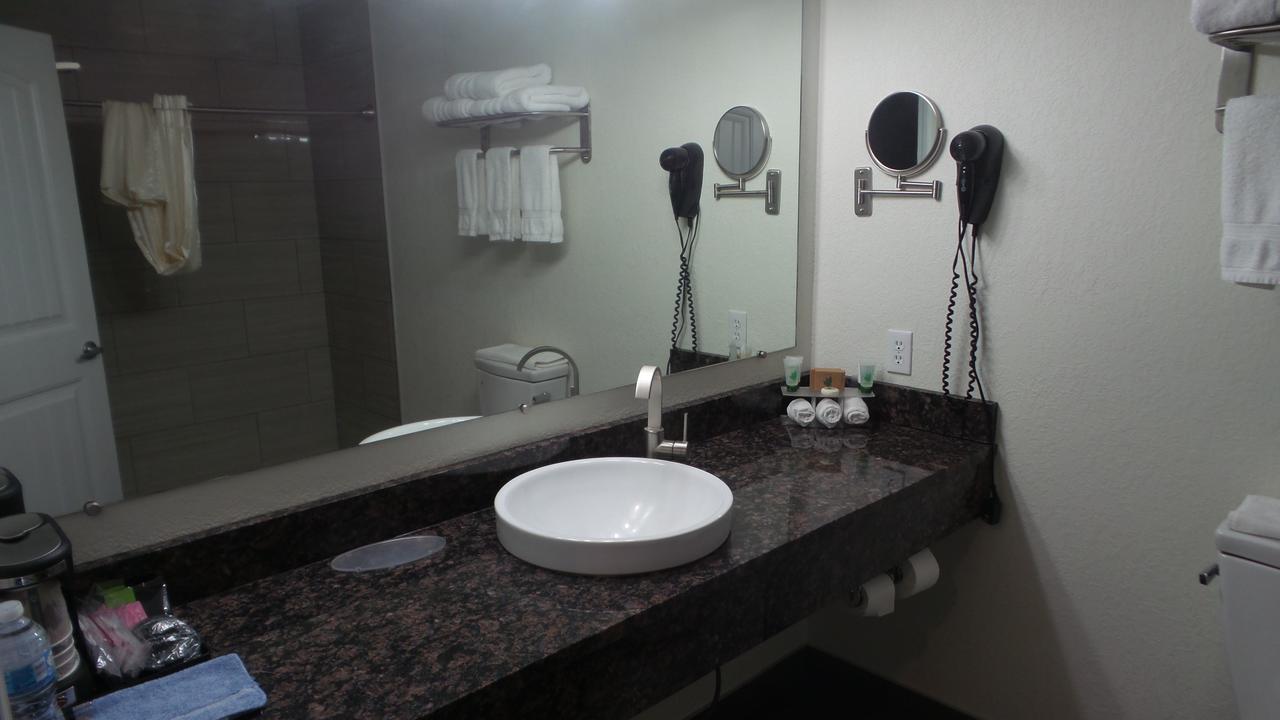 Budget Inn Пальміра Екстер'єр фото